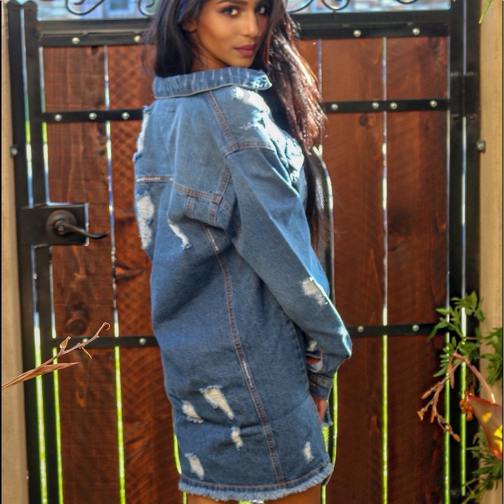 Oversized denim ripped jacket - Picture 5 of 6